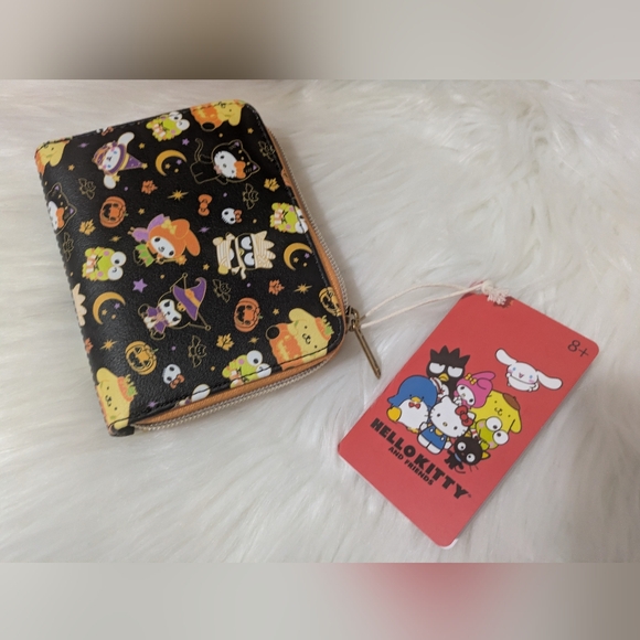 Sanrio Loungefly Halloween Hello Kitty And Friends Zip Around Wallet New! - Picture 2 of 4